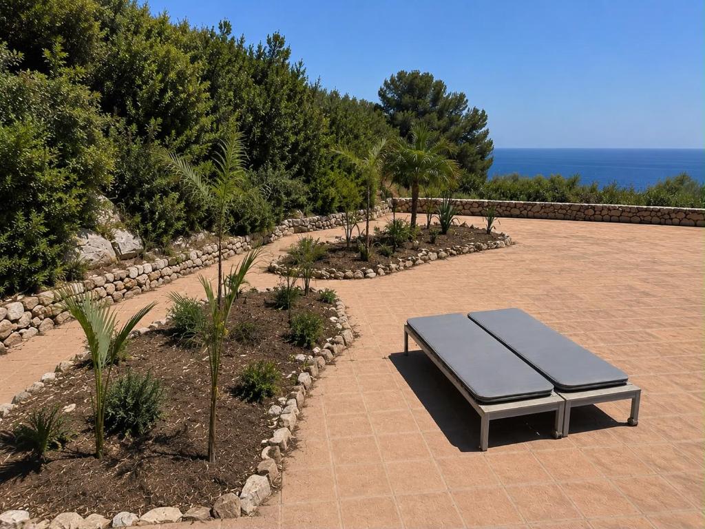 Sea View Studio new renovated with terace and free parking Next to the Beach Carmenes del Mar - 3