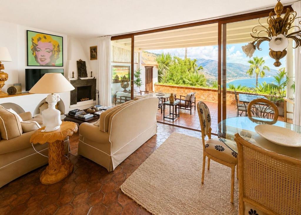 VILLA LOU TAORMINA Exclusive Private Villa with Panoramic Sea View Pool - 3