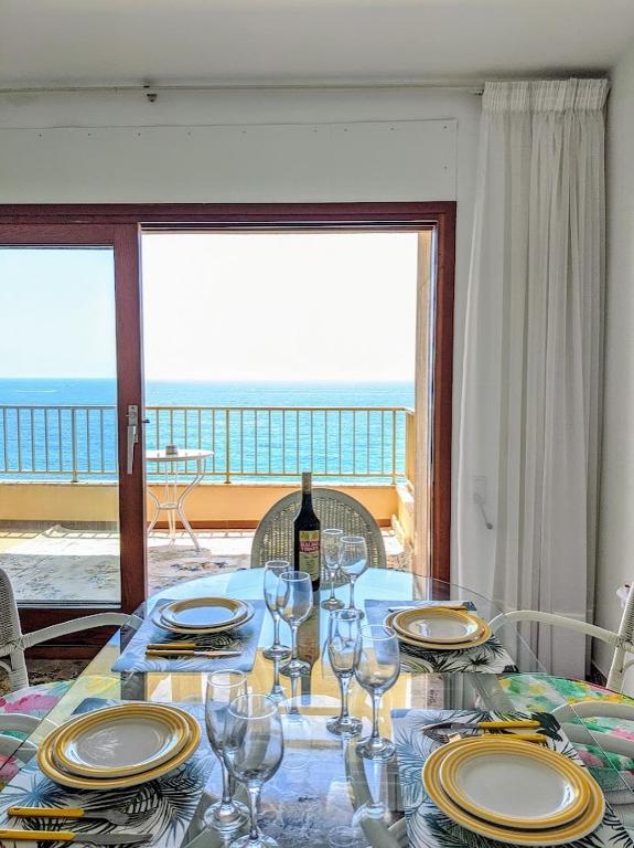 First line, oceanfront in St Antoni de Calonge - 5