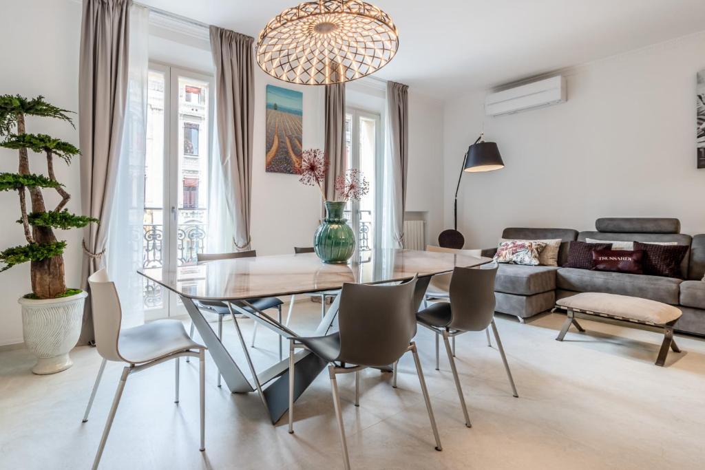Rizzoli Luxury Towers View Apartment Bologna - 2