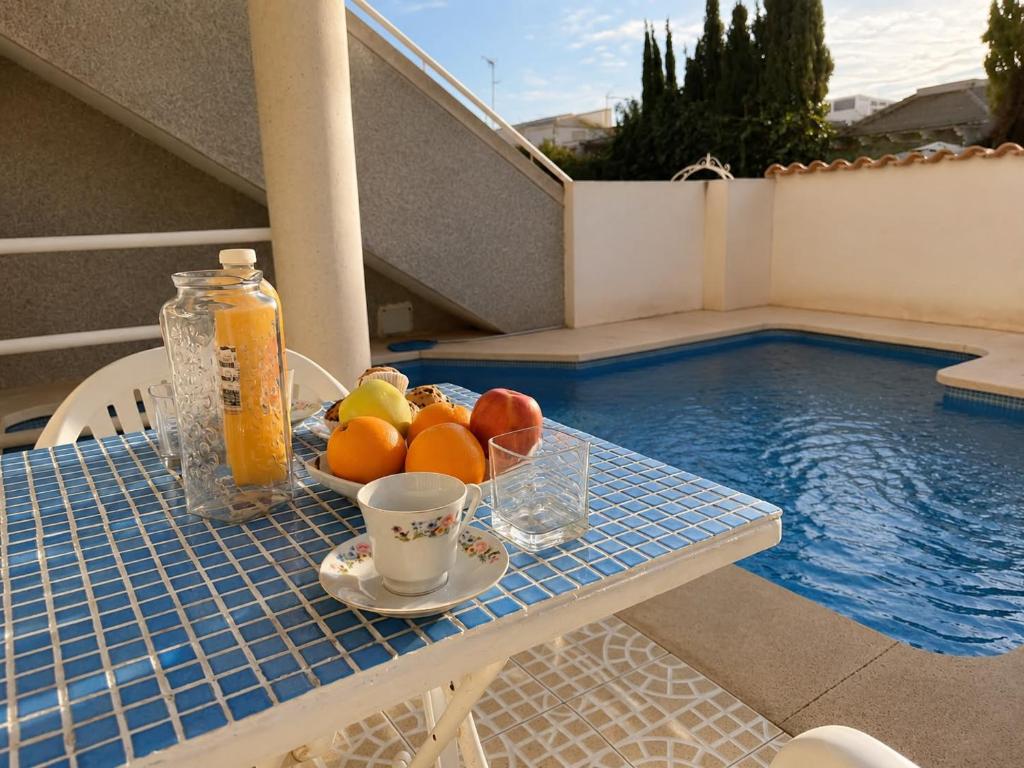 Pool Bungalow Ness - 2