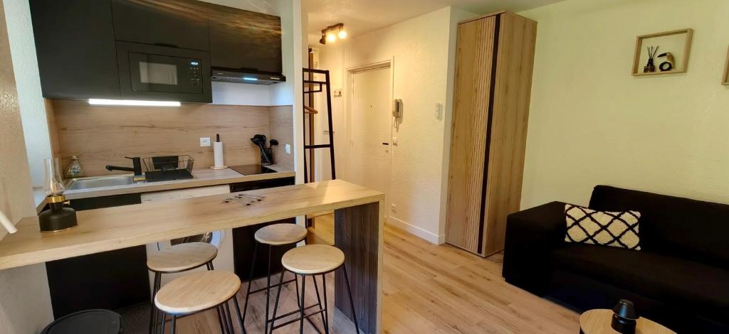 T2 150m from the beach - 5