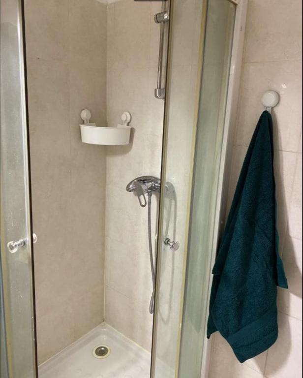 A modern studio recently renovated, 7 min to beach - 4