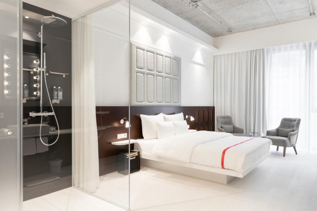 Ruby Lilou Hotel Marseille by IHG - 4