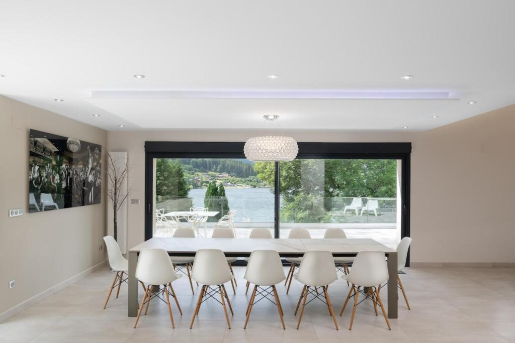 Maison Calypso Exklusive Villa direkt am See mit Whirlpool & Sauna - 2