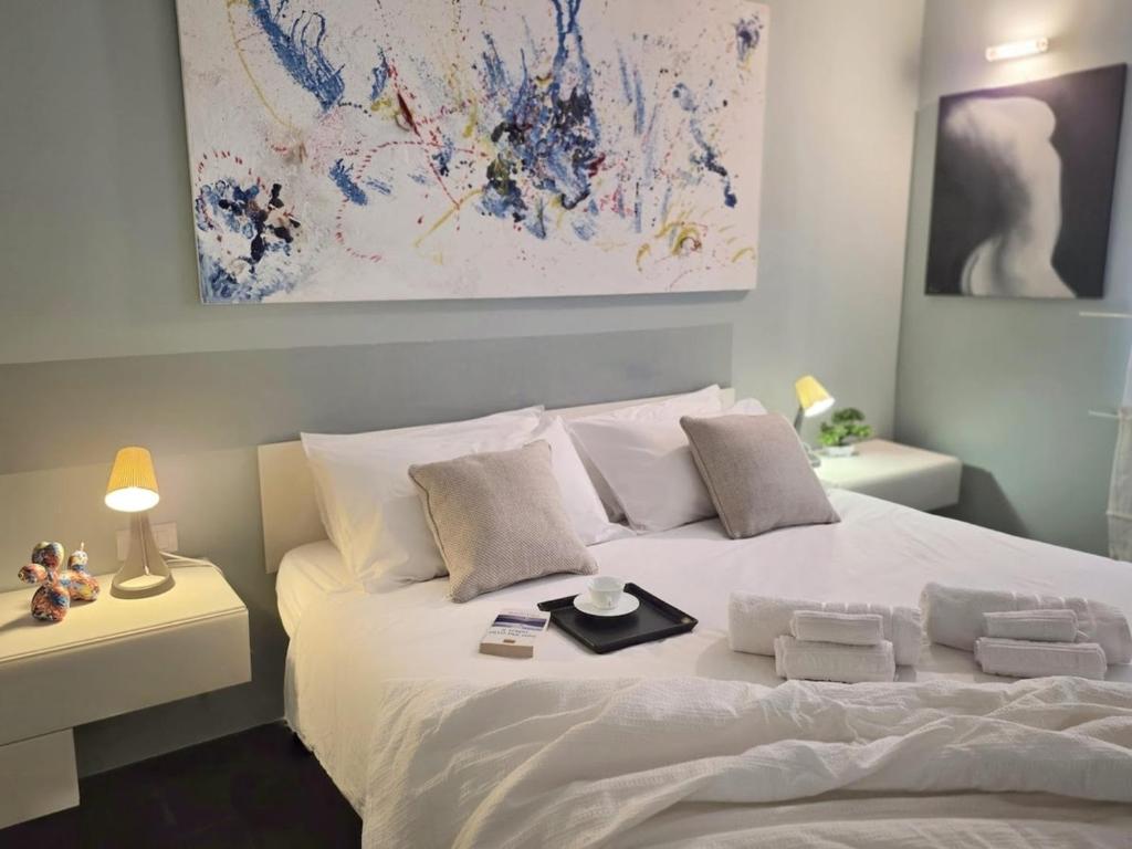 Sunny Trevi Apartment - 1