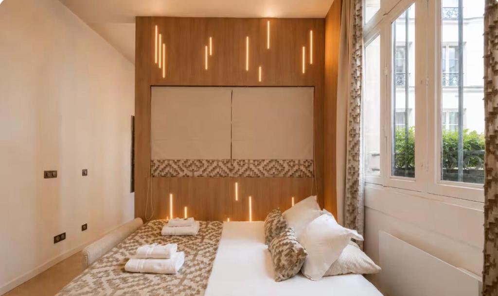 M2- Charming Apartment in Le Marais with AC - 2