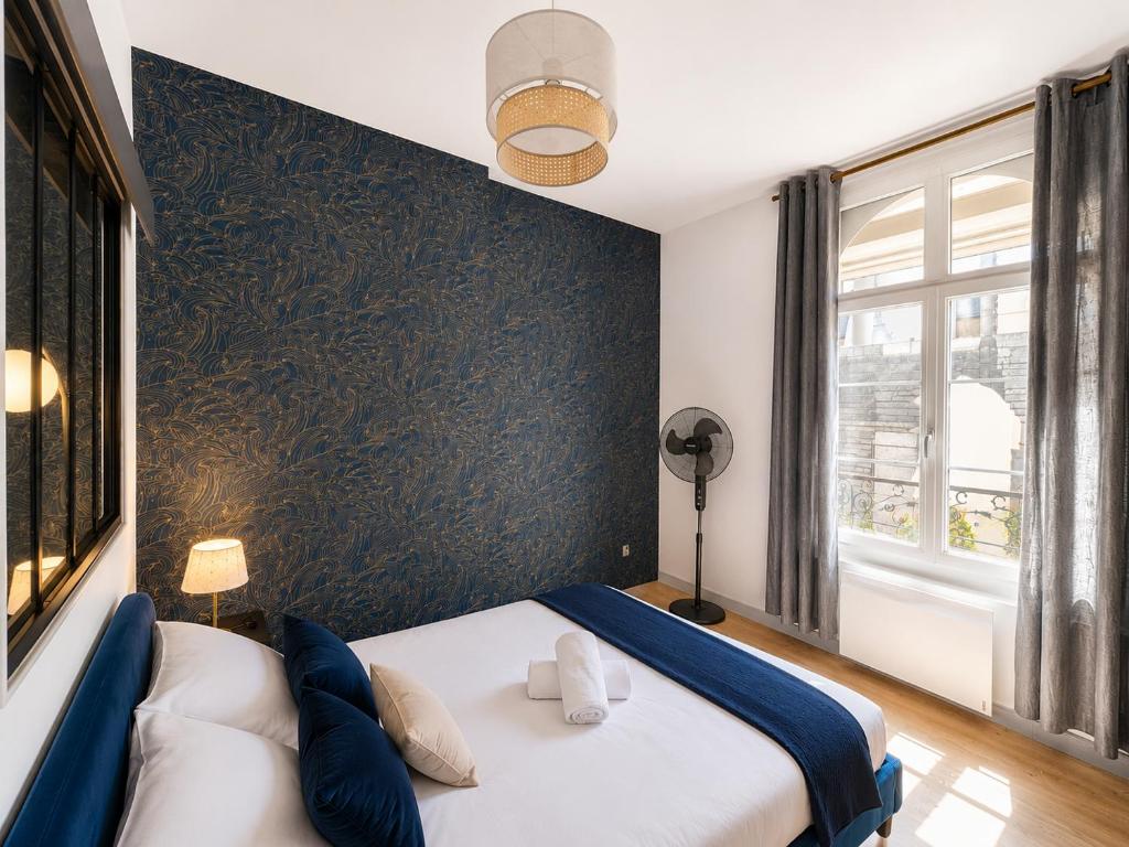 L'Onyx - Un Appartement Premium en Centre-ville, Gare SNCF à 5 min, WiFi & calme - 2