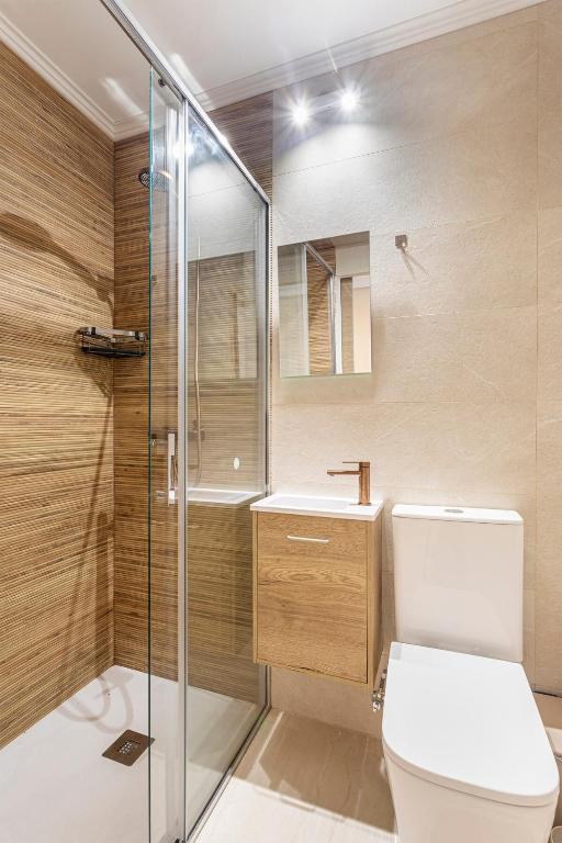 Premium Sea View Apartment, WIFI, Parking - 5