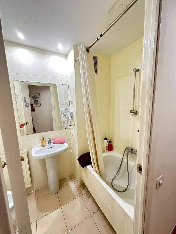 Habitaciones París 157 - 4