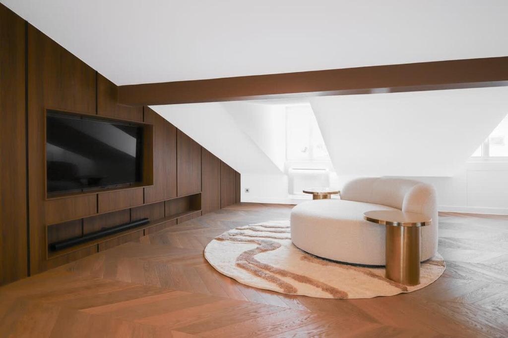 Luxury King Studio Cannes Center - 1