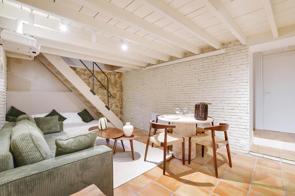Flat in Saint-Germain-des-Prés with Jacuzzi and AC - 4