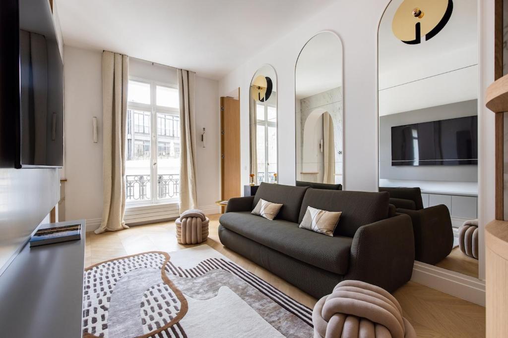 Luxurious Suite - 1