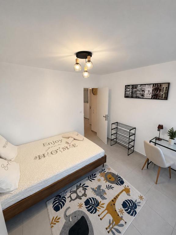 Cozy 2-bedroom apartment with terrace for 4 people - 3