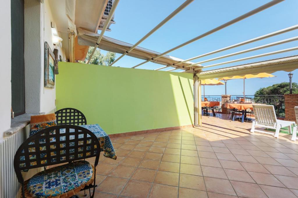 Le Grand Soleil Apartments - 2