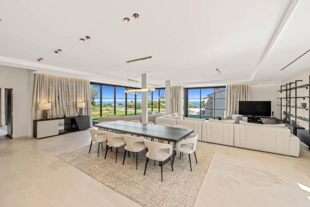REF 2199 - Super Cannes - Luxueuse villa vue mer à louer - 2