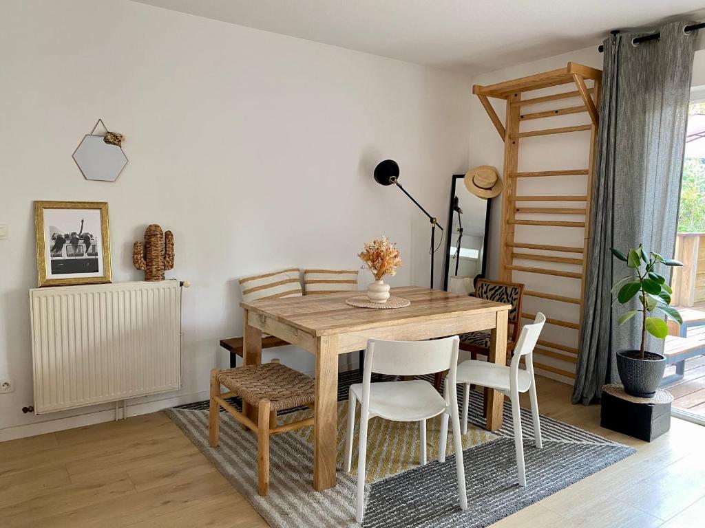 Confortable Maison & Terrasse - Plage à 2km - 4