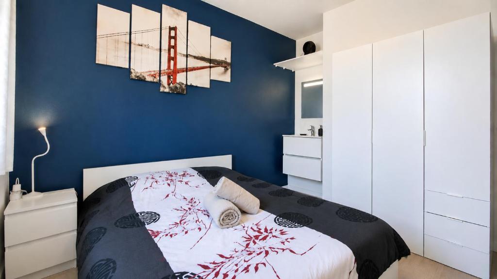 Le Smart & Cosy - Location Logement Entier - 2 Chambres - Parking Gratuit autour de la coproriété -- Wifi Fibre -Gare à 20 min - 3