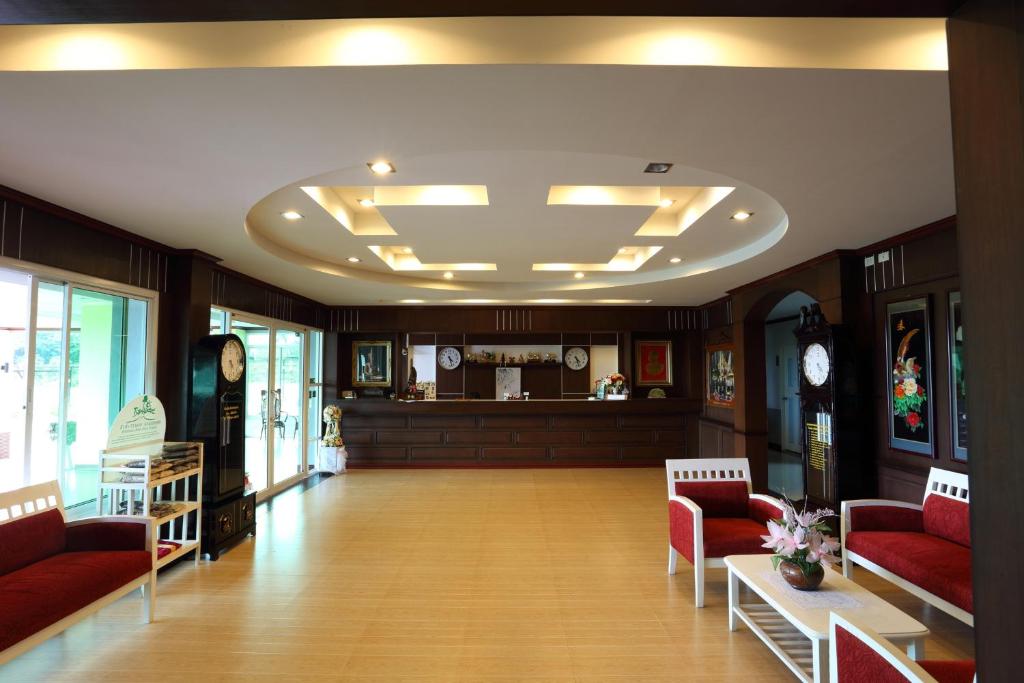 Breezehill Khao Kho Hotel