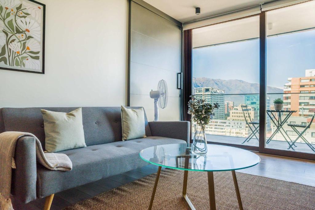 Prime 2BR Oasis in the Heart of Las Condes - 4