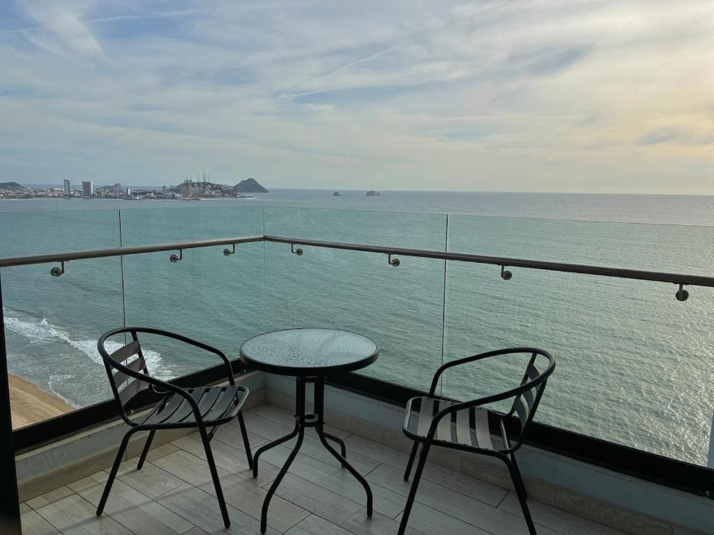 Vista al Mar desde el piso 20, Moderno Con Alberca - 5