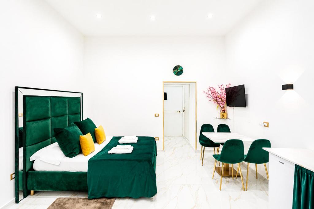 Valery Luxury Apartment Centro Storico - 3