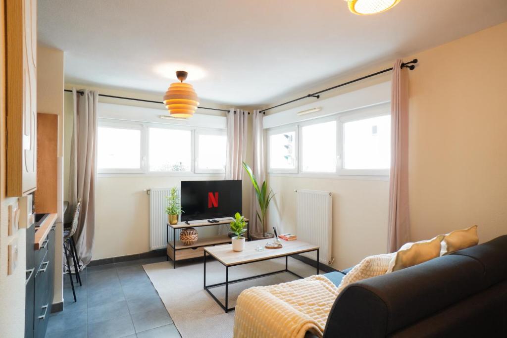 Modern Studio, Tram 5 min from PartDieu, Wi-Fi - 4