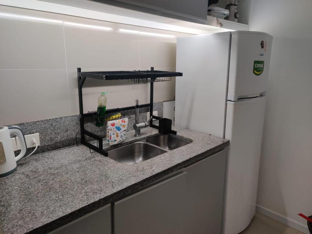 Apartamento Av Roosevelt, parada 4, playa brava - 3