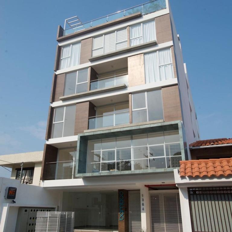 Exclusive, 1 bedroom in Equipetrol - 3
