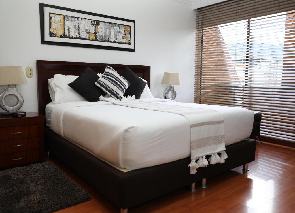 Hotel Suites 108 - 2