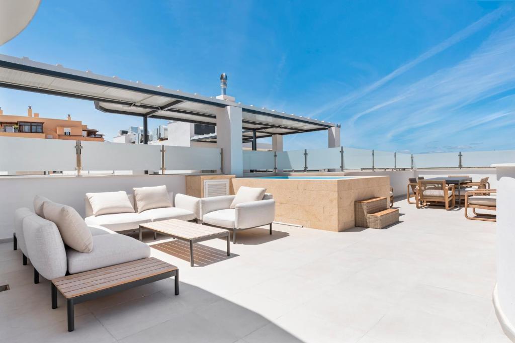 Estepona Skyline Penthouse - 2