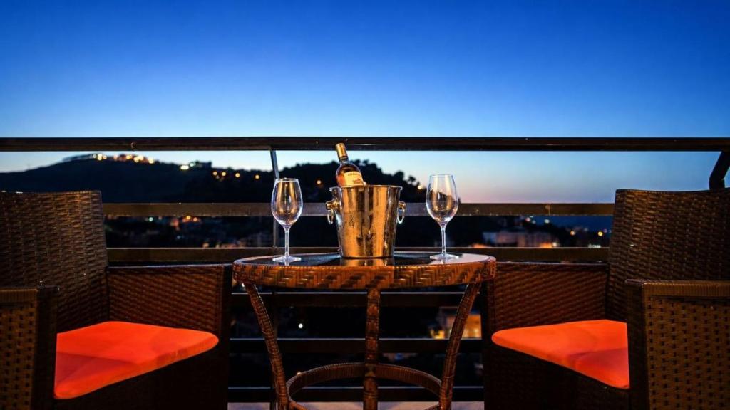 Balcony/terrace, Iris Flower Hotel in Jezzine