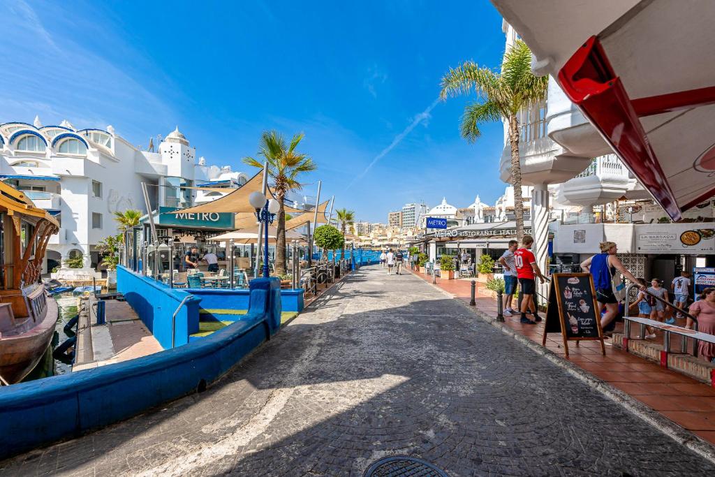 Apartment in Puerto Marina 1 min to the beach - 5