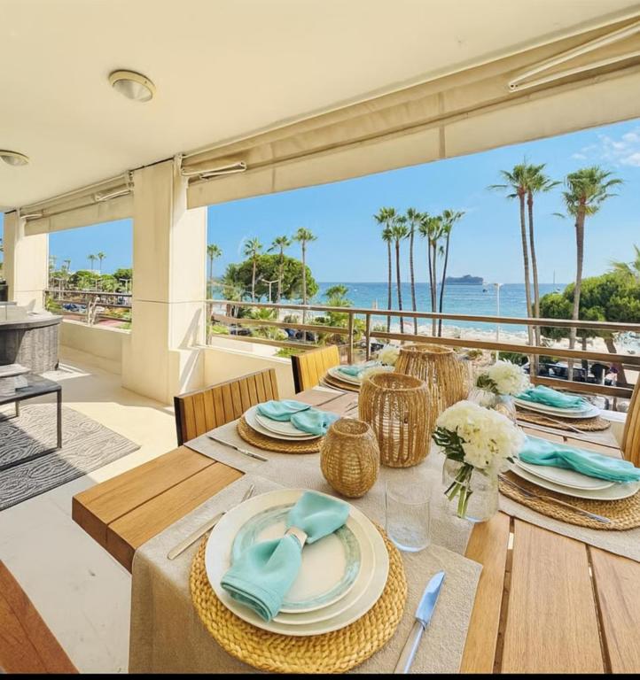 Luxueux 100m2 Croisette 5 étoiles - Vue mer Terrasse & Jacuzzi - Accès direct plage Miramar - 1