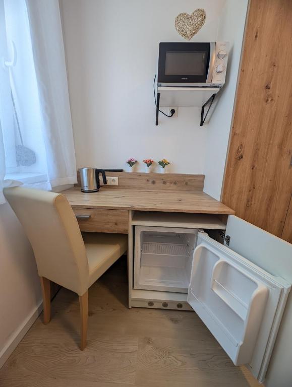 See 4 - Zentral gelegenes Studio in Seenähe mit 2 Bäderkarten - 3