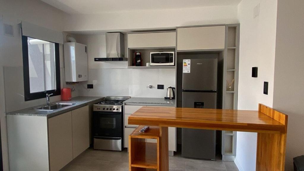 Departamento con Cochera en zona Aldrey Guemes - 5