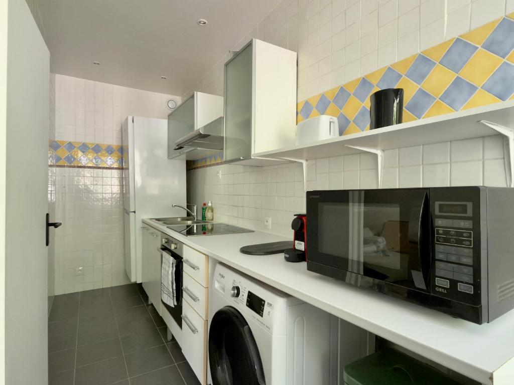 Chic and Spacious 2 rooms -Near Champs-Élysées - Victor Hugo - 2