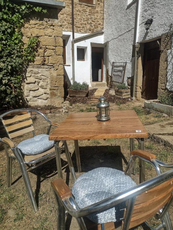 Apartamento con chimenea y jardín - 3