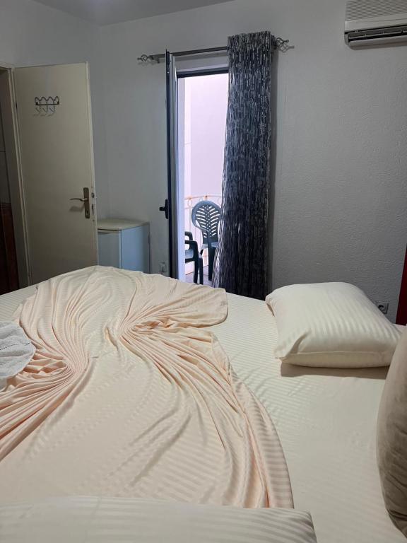 Rozana Rooms - 3