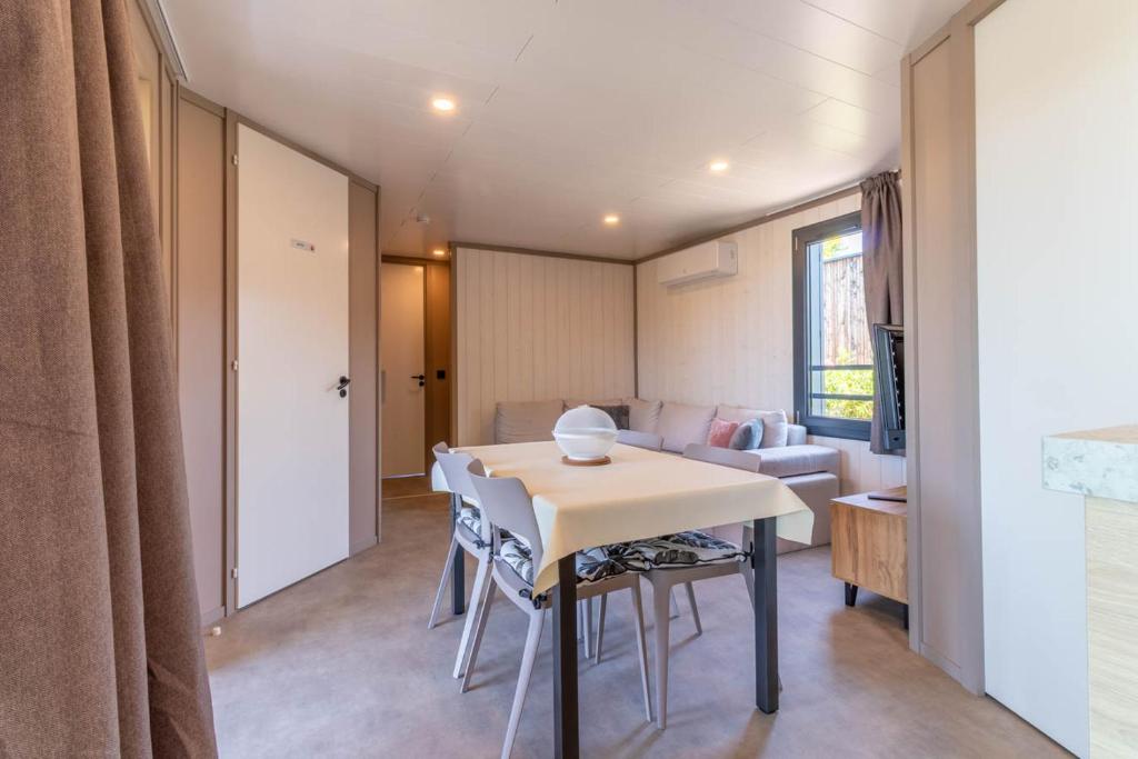 Dulce, climatisation, 2 piscines, spa, parking - 4