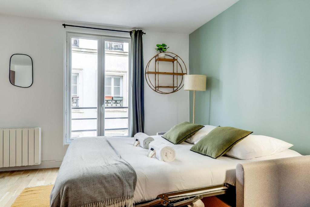 Charming 1BR in the Gare du Nord Area - 4