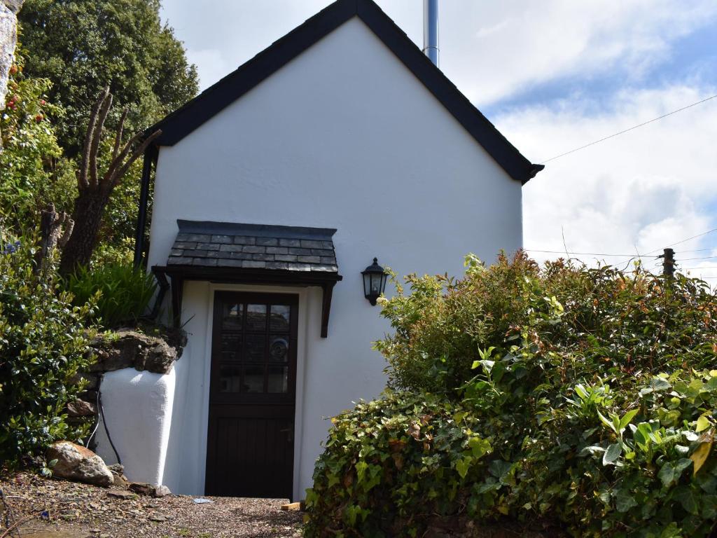 Strawberry Cottage, Combe Martin photo 6