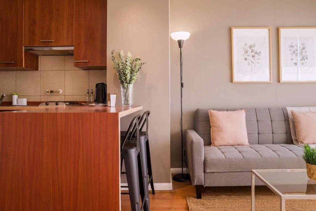 Chic Providencia Apt Cozy Stay Ideal for 3 Guests - 2