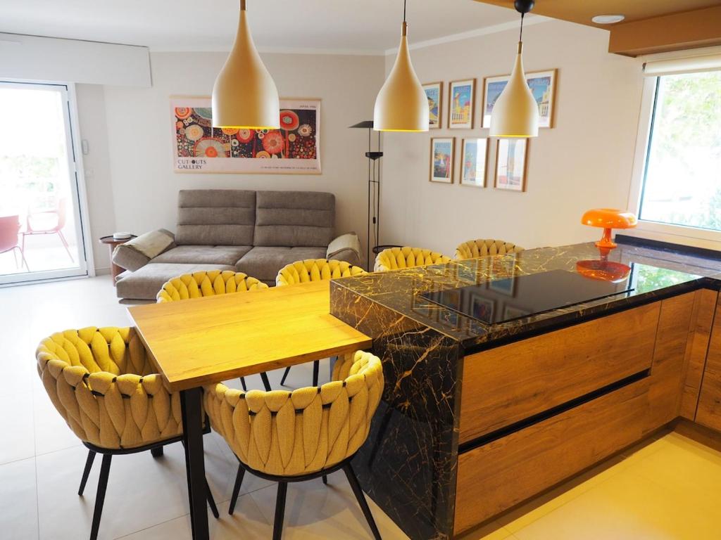 Very nice apartment in Palm Beach, Cannes - 2