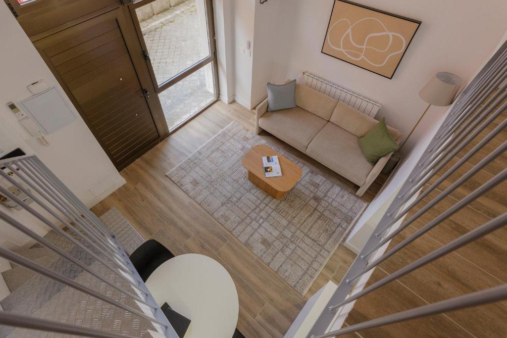 Renovated Duplex on Paseo F. de Sales - 1