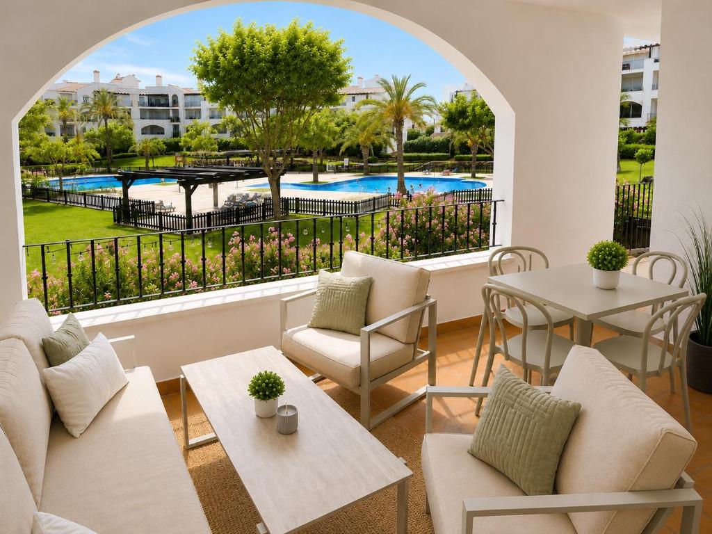 Casa Lilo 2 Bed Pool View Apartment La Torre Golf Resort - 3