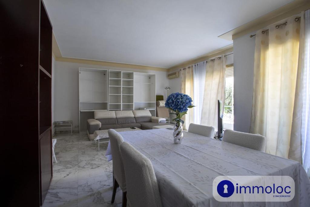 Spacious apartment with terrace in the Cimiez district - 4