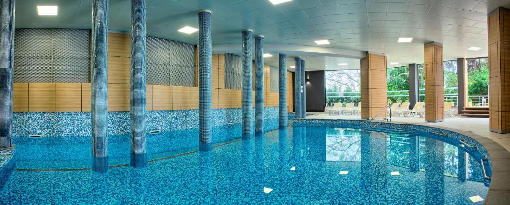 Luna Beach Hotel - All Inclusive — Swimming pool in Golden Sands, Varna Region