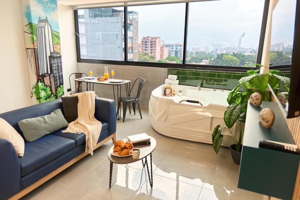 Stylish ApartaSuite | Laureles-Estadio Medellín - 3