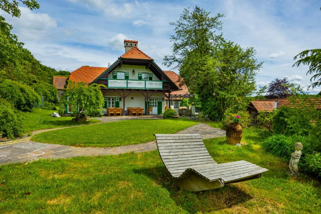 Hirschenhof - 5